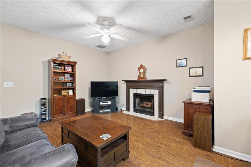 1065 Dalby Way, Austell, Georgia image 12