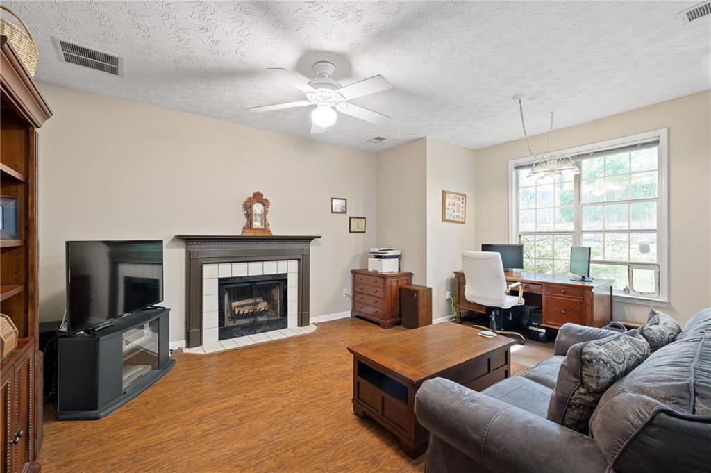 1065 Dalby Way, Austell, Georgia image 11