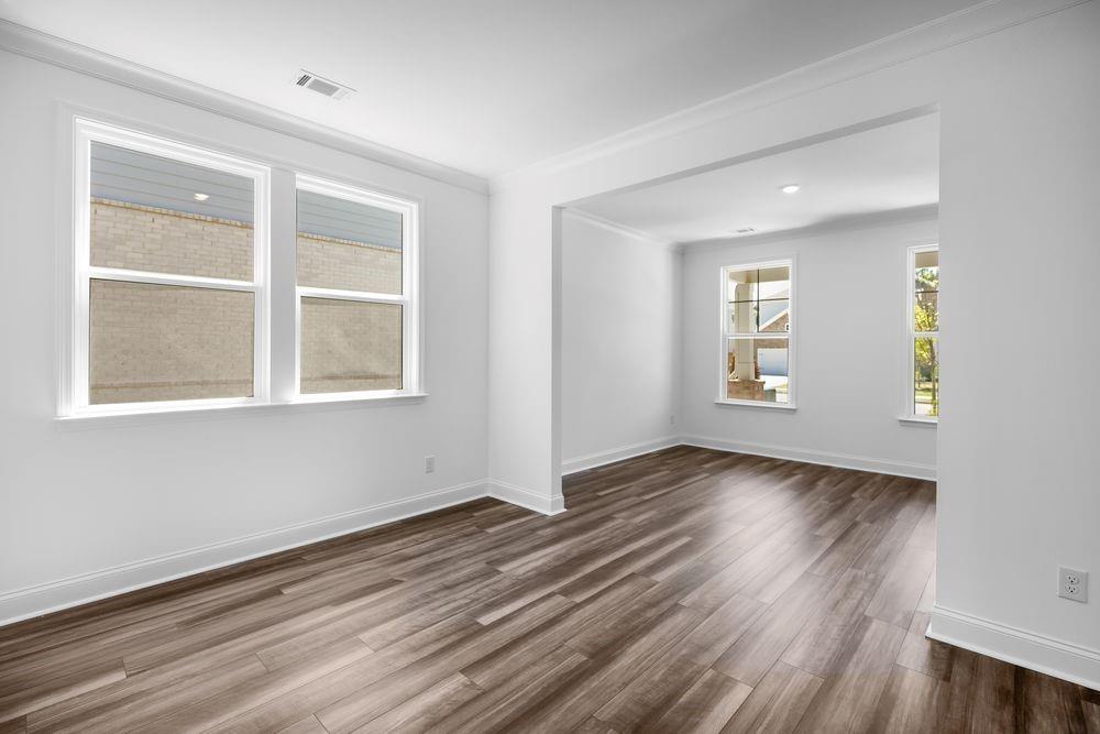 82 Sheryl Way