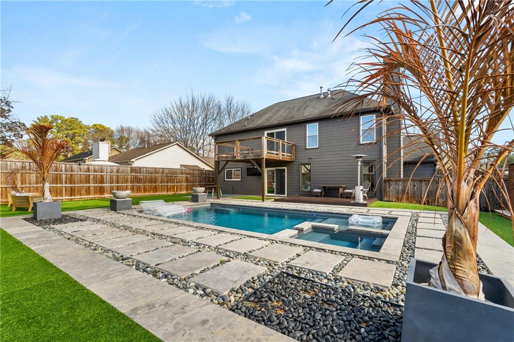 425 Mikasa Drive