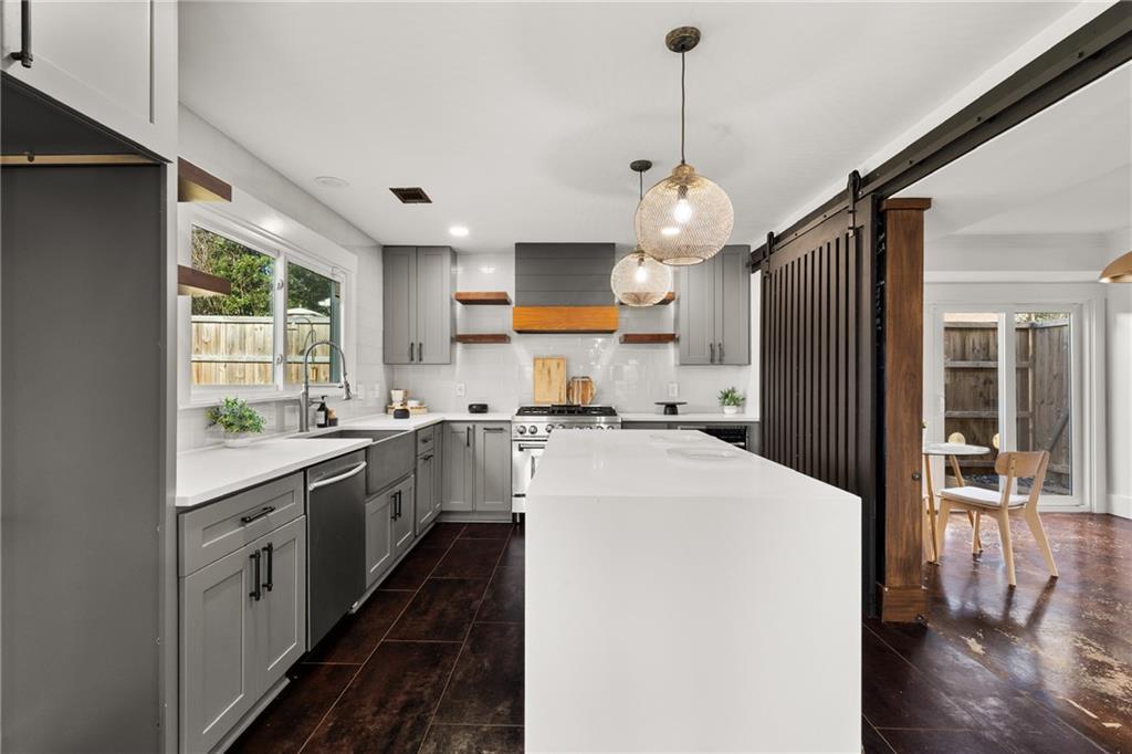 425 Mikasa Drive