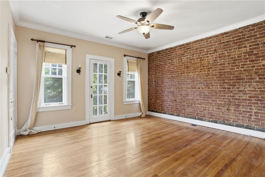 1034 Virginia Avenue NE 11