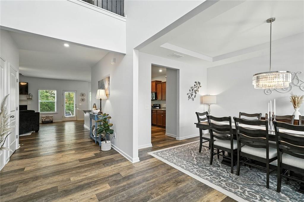 111 Elle Court NW