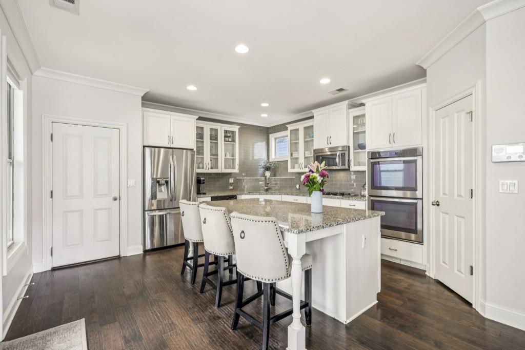 7895 Crownpoint Drive