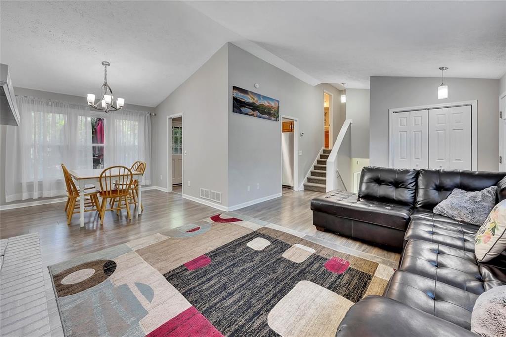 3812 Stonewall Drive, Kennesaw, Georgia image 7