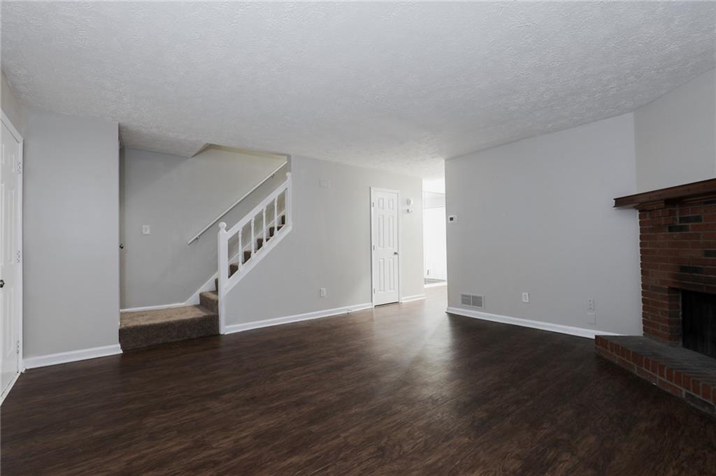 NA - Residential Lease