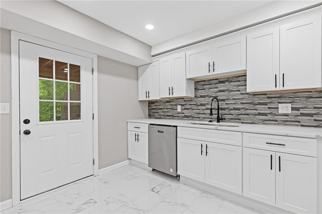 2599 Willow Creek Drive, Duluth, Georgia image 26