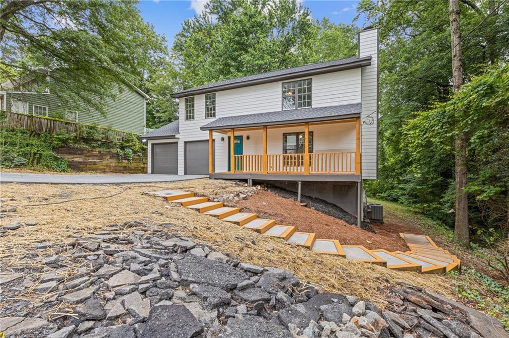 2599 Willow Creek Drive