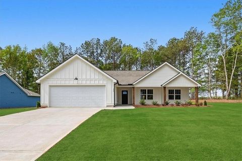 Homes For Sale - 166 Rachel Lane<br/> Hartwell, GA 30643