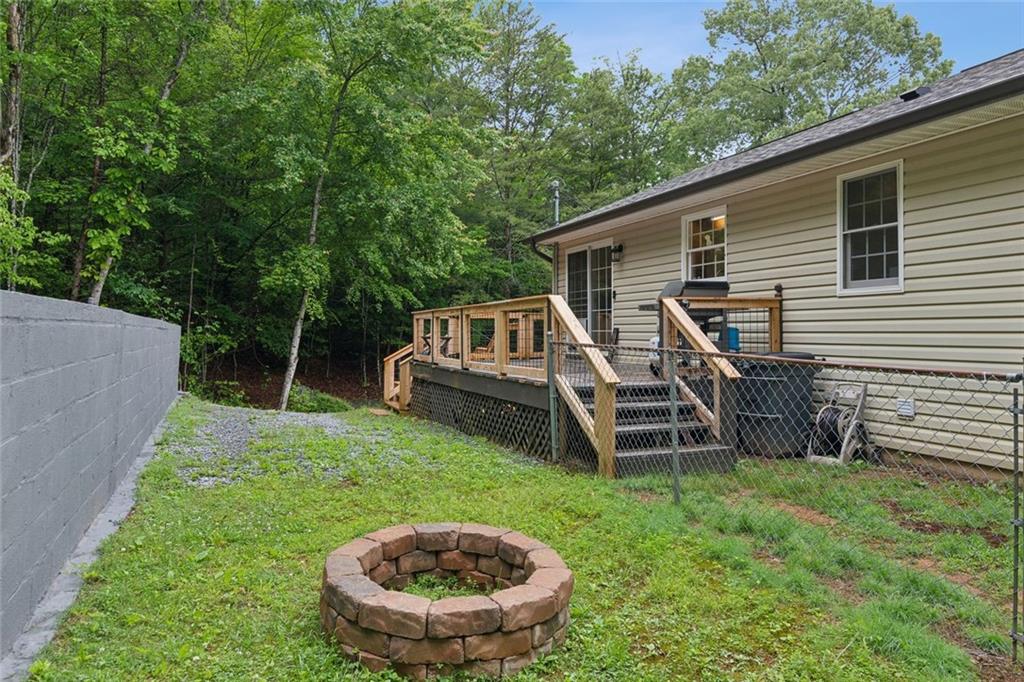 111 Piney Woods Drive, Ellijay, Georgia image 7