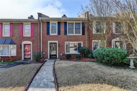 6118 Queen Anne Court Norcross GA 30093