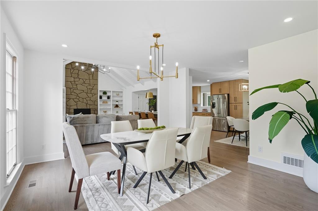 5786 Broxton Circle
