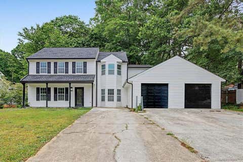 Homes For Sale - 609 Woodknoll Court<br/> Jonesboro, GA 30238