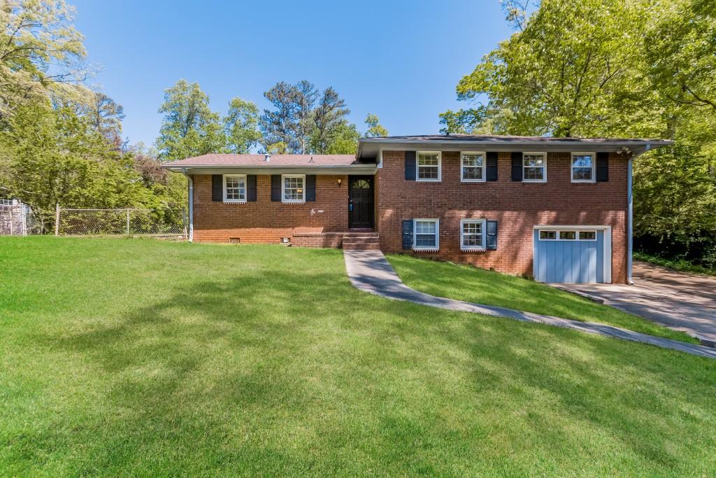 5702 Forest Drive, Acworth, Georgia image 1