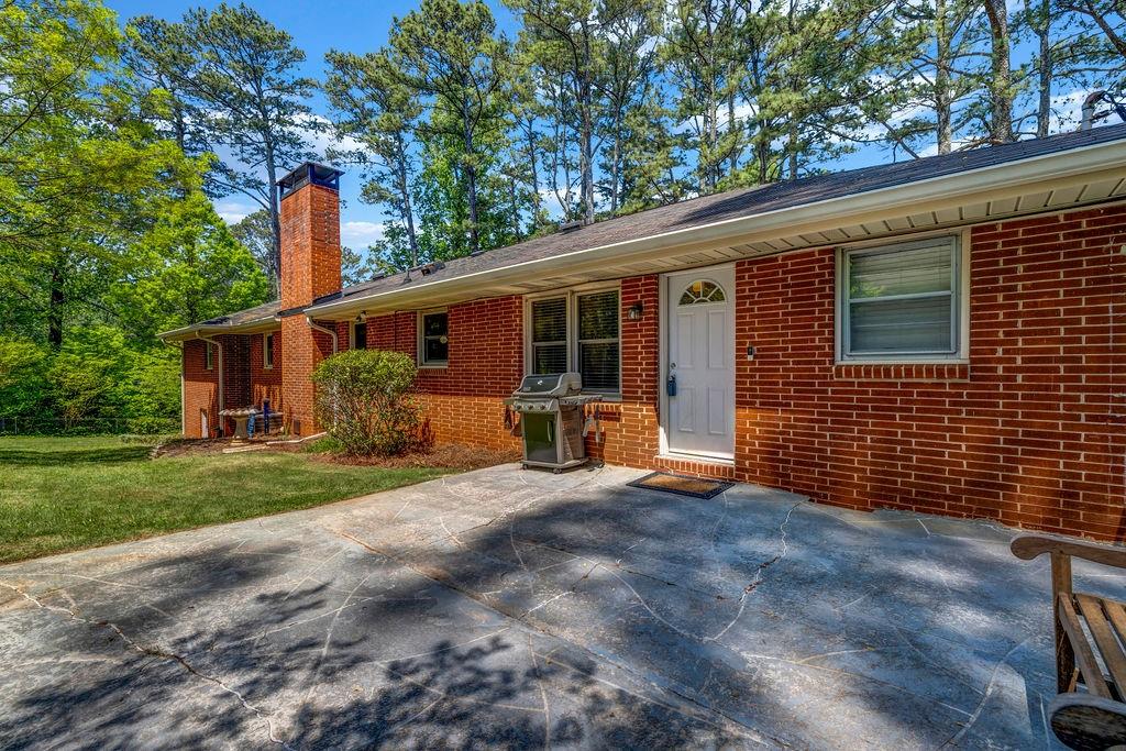 2396 Midvale Circle, Tucker, Georgia image 32