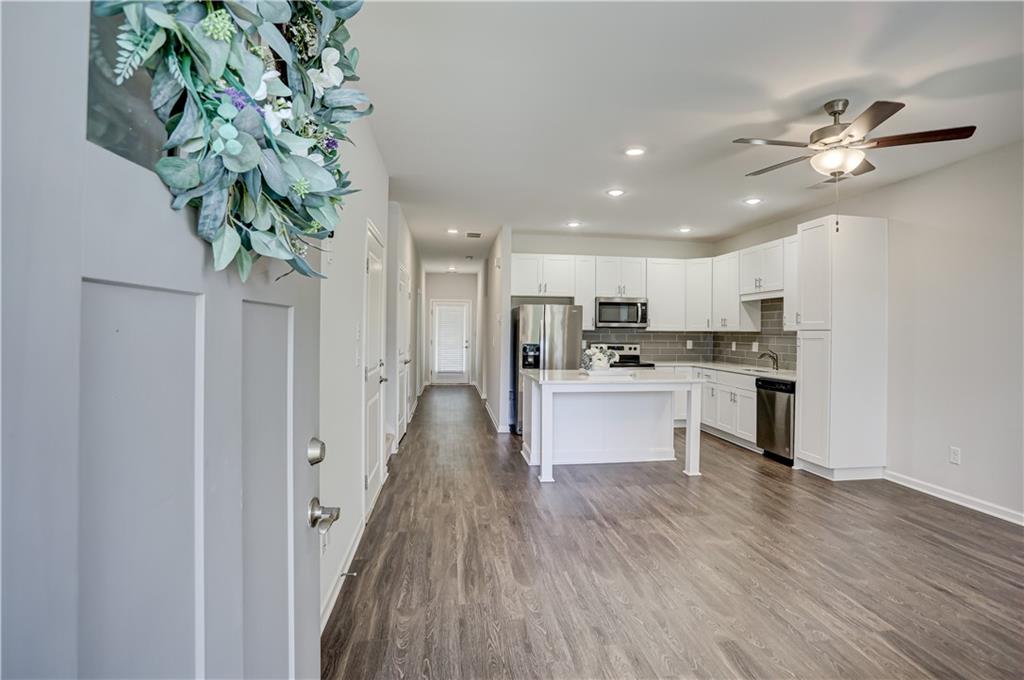 4556 Rutledge Drive