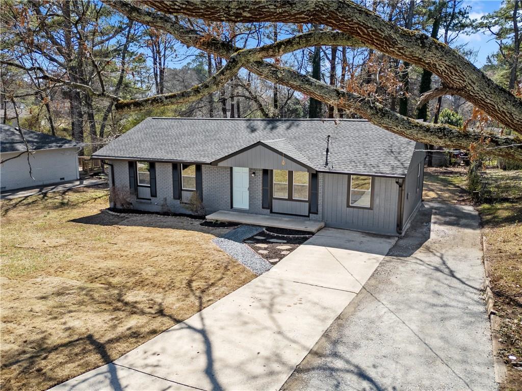8329 Marlborough Drive, Jonesboro, Georgia image 2