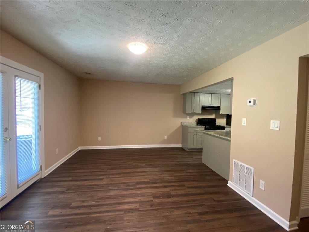 6527 River Park Drive, Riverdale, Georgia image 7