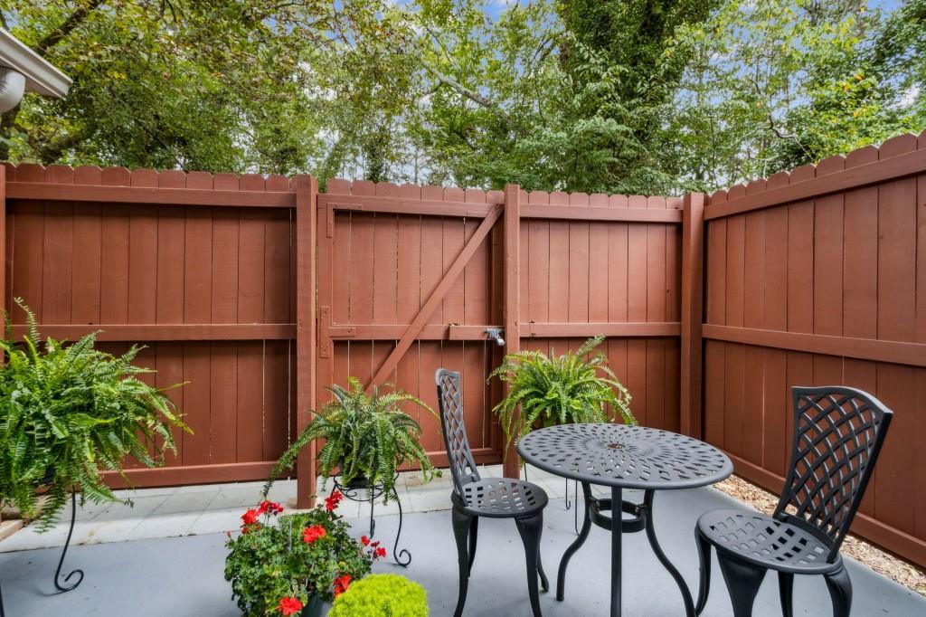 Northdale Condominiums - Residential