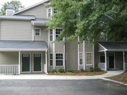1514 Oakridge Court Decatur GA 30033