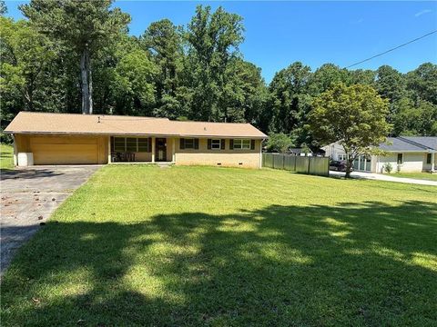 Homes For Sale - 2245 Union Road<br/> Atlanta, GA 30331