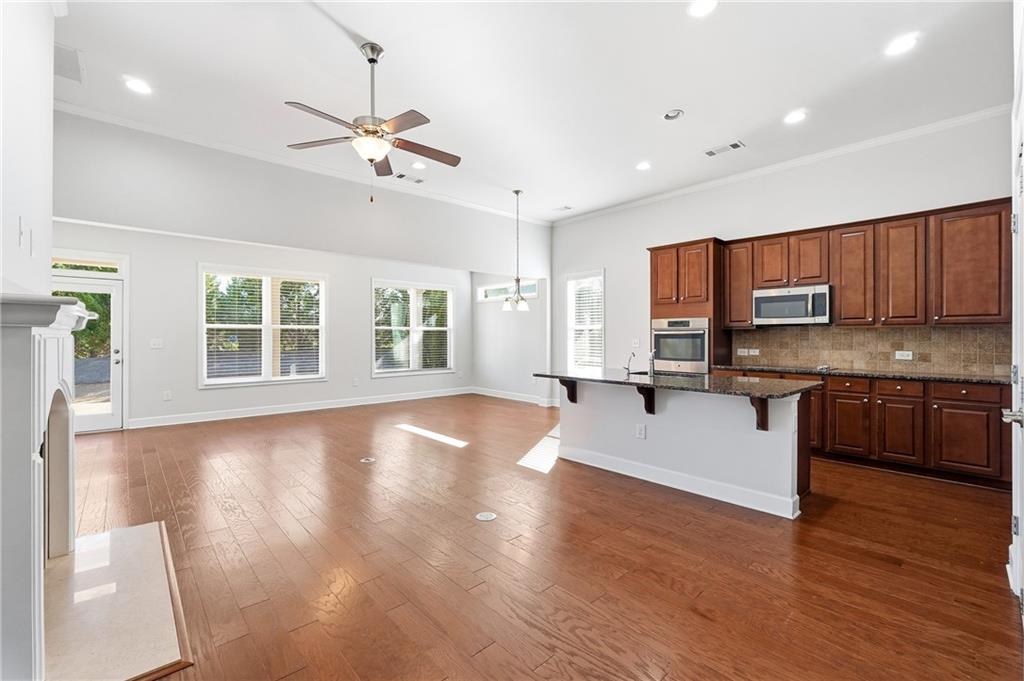 3751 Golden Leaf Point SW