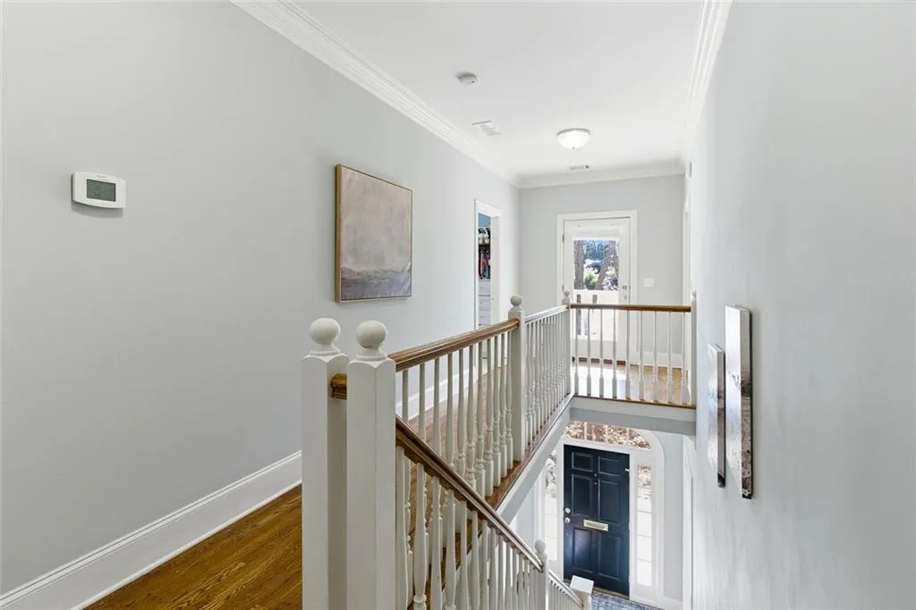 Roswell, Georgia 30075, United States, 5 Bedrooms Bedrooms, ,5 BathroomsBathrooms,Residential,Active,252314