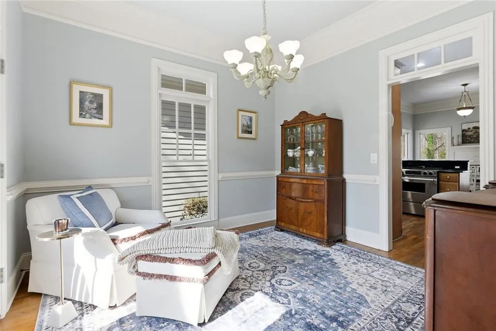 Roswell, Georgia 30075, United States, 5 Bedrooms Bedrooms, ,5 BathroomsBathrooms,Residential,Active,252314