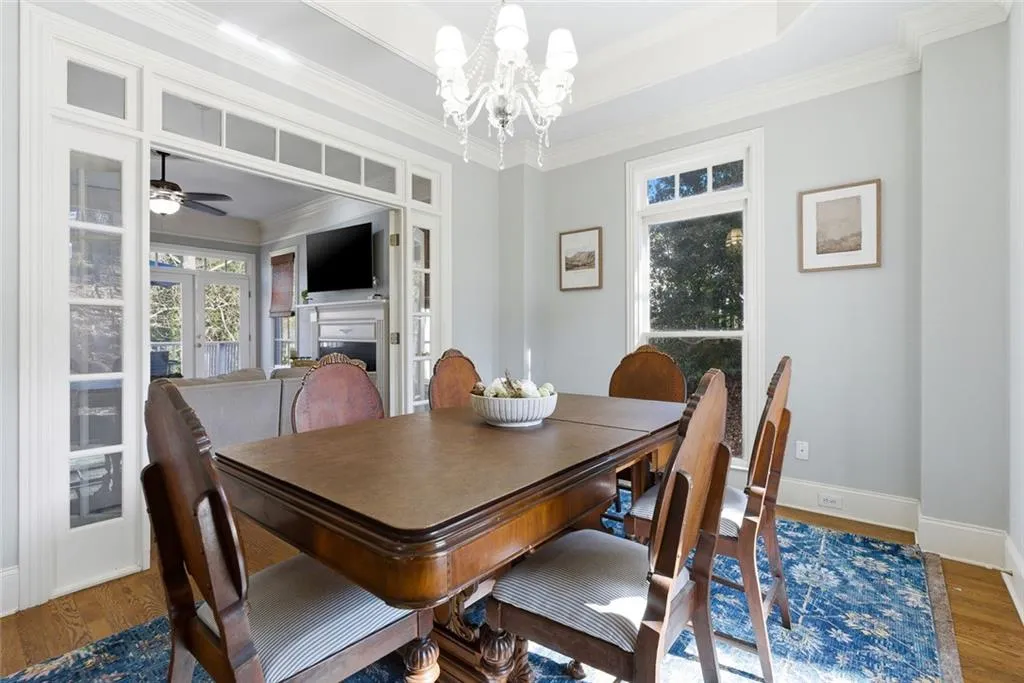 Roswell, Georgia 30075, United States, 5 Bedrooms Bedrooms, ,5 BathroomsBathrooms,Residential,Active,252314