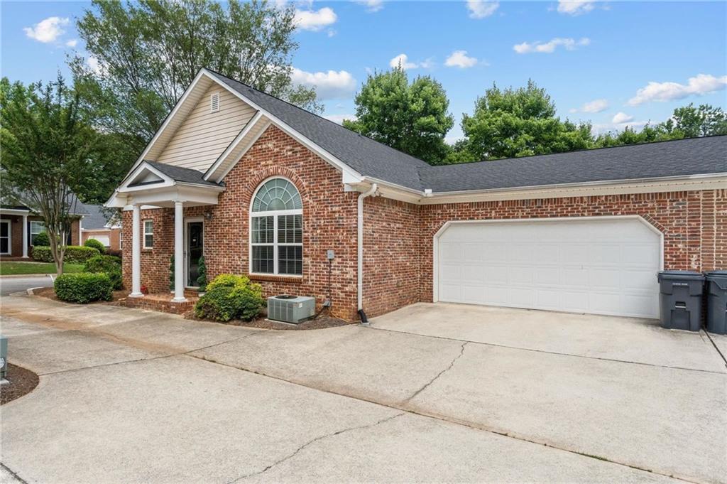 3309 Raes Creek Road 13