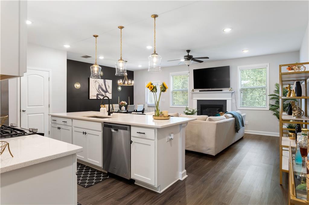 3730 Silvery Way