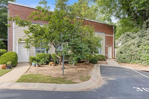 807 Field Street SE Atlanta GA 30316