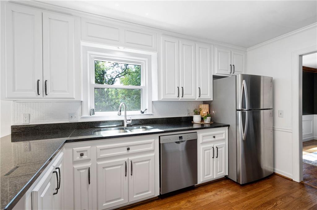 737 Dushea Court, Kennesaw, Georgia image 6