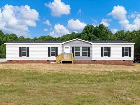 275 McKie Road Commerce GA 30530