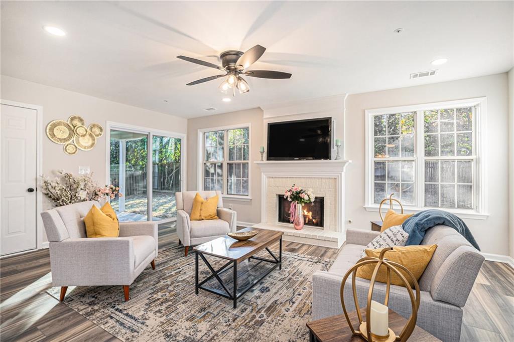Gables At East Worthington - Residential