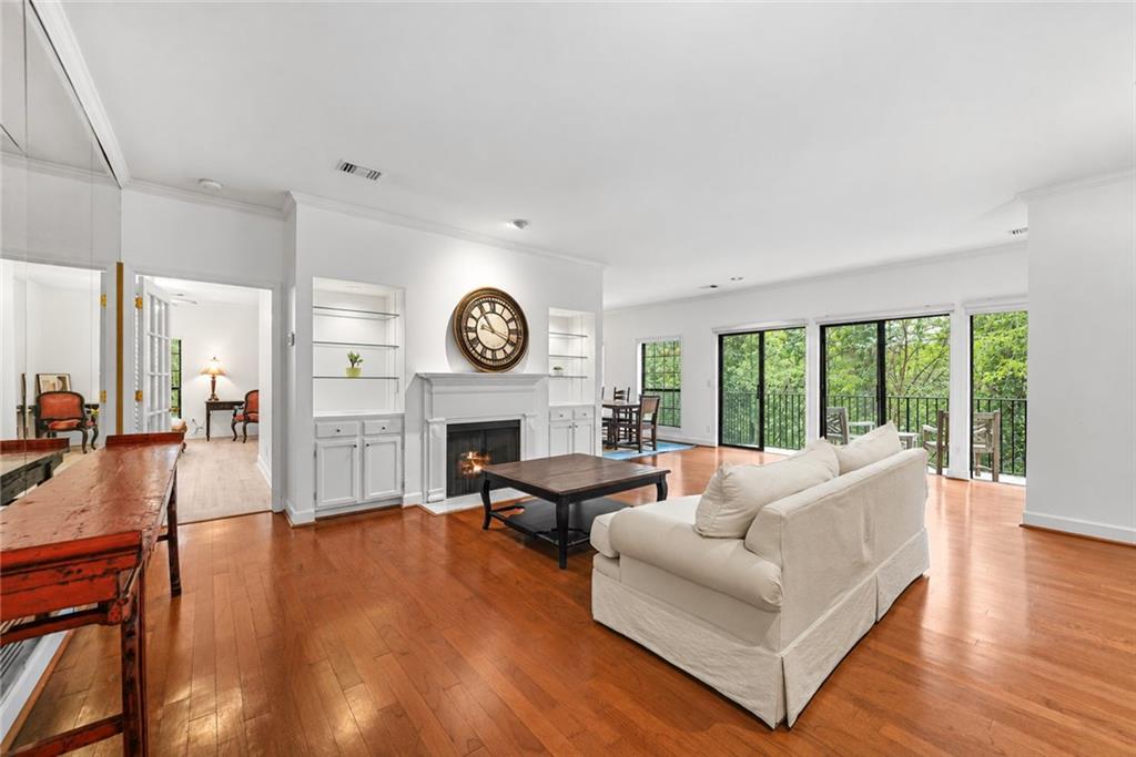 3071 Lenox Road NE 11