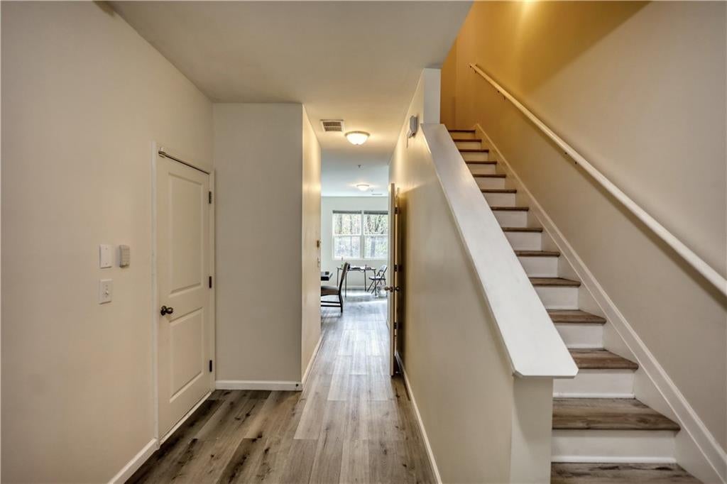 1821 Millstream Hollow