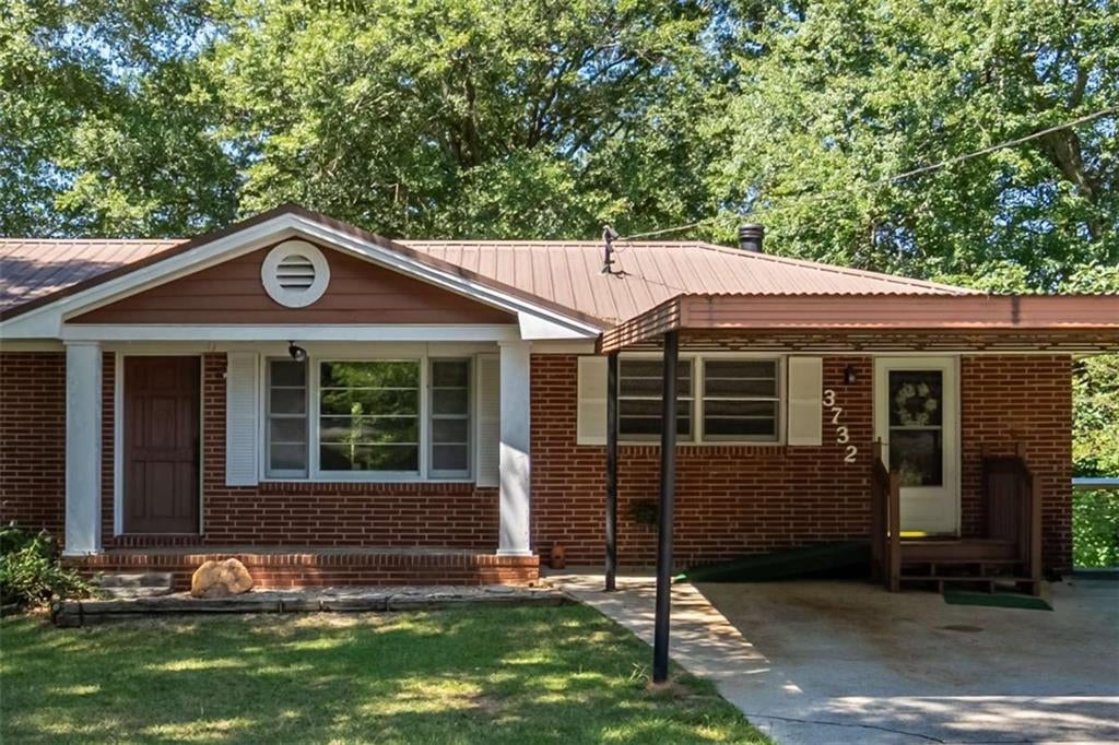 3732 Debbie Lane