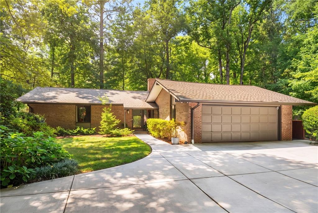 910 Freemanwood Lane
