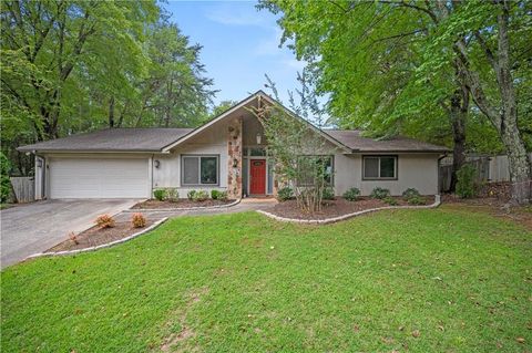 Photo of 4515 Fox Creek Drive, Marietta, GA 30062 (MLS # 7301560)