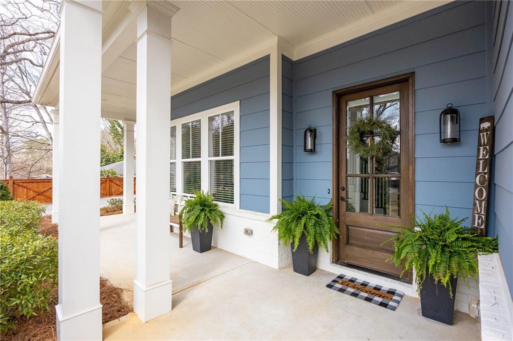 1129 Oakdale Drive SE