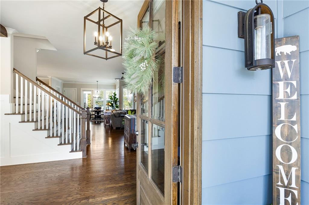 1129 Oakdale Drive SE