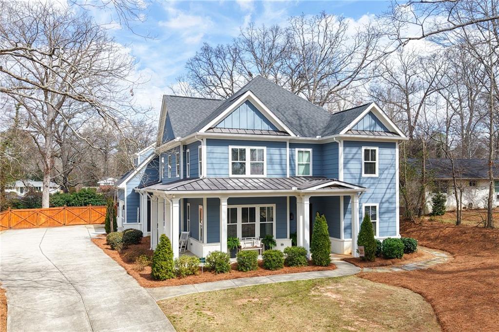 1129 Oakdale Drive SE