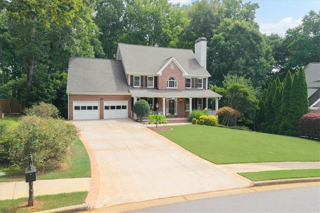649 Goldenwood Court