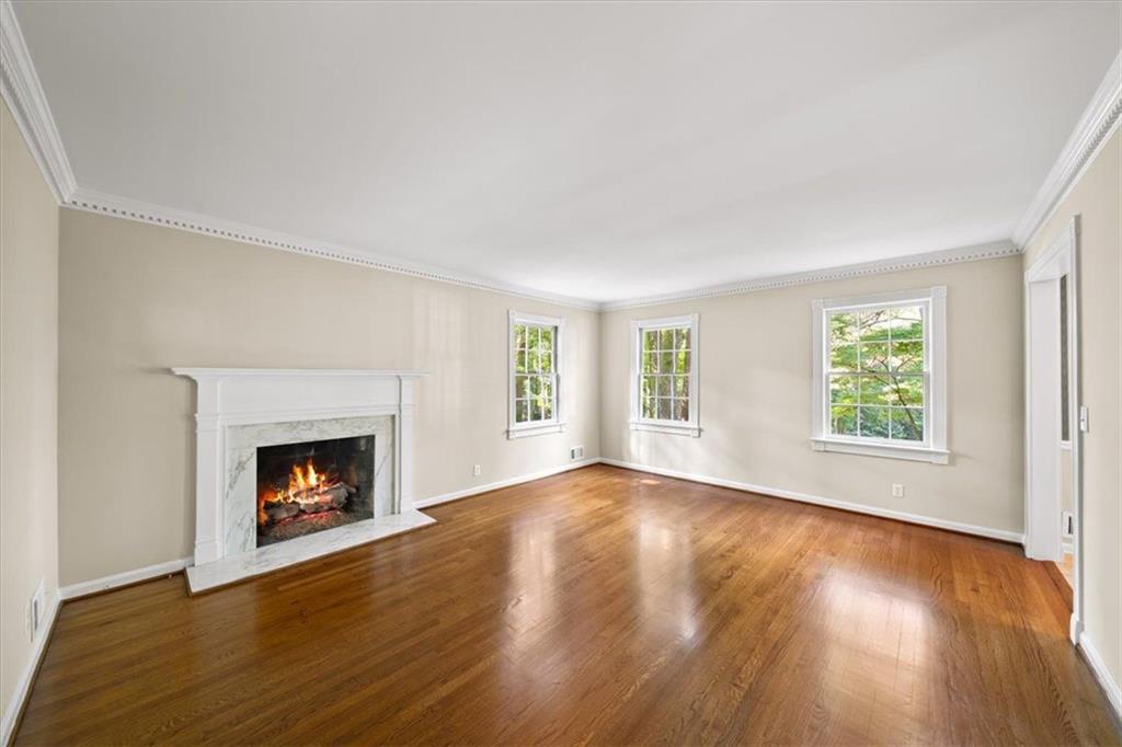 2179 MOUNTCLAIRE Court