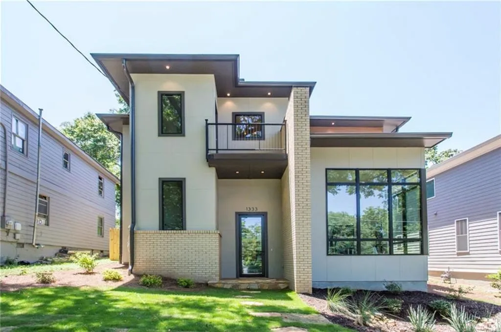 Atlanta, Georgia 30307, United States, 3 Bedrooms Bedrooms, ,3 BathroomsBathrooms,Residential,Coming Soon,220144 Atlanta, Georgia 30307, United States, 3 Bedrooms Bedrooms, ,3 BathroomsBathrooms,Residential,Coming Soon,220144