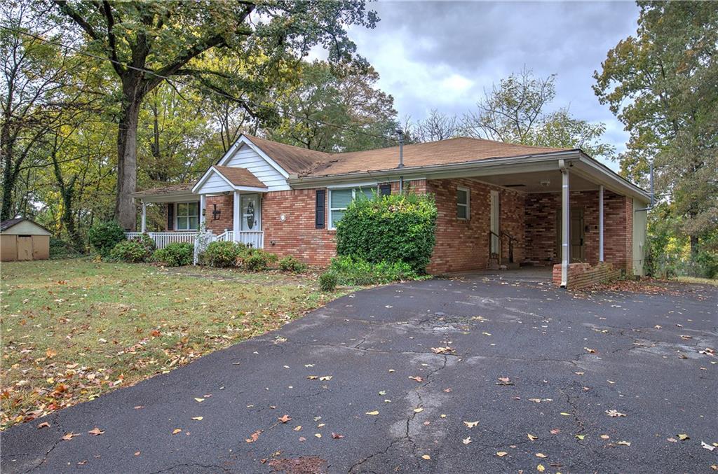 55 Westview Drive NE