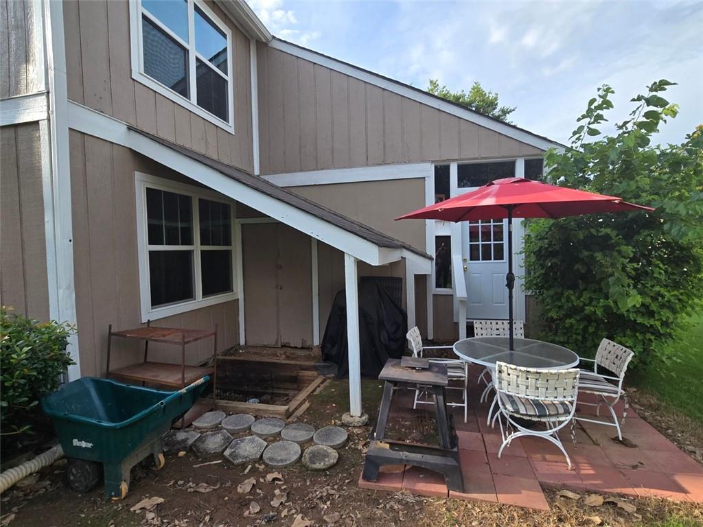 1297 TREE CREEK Court