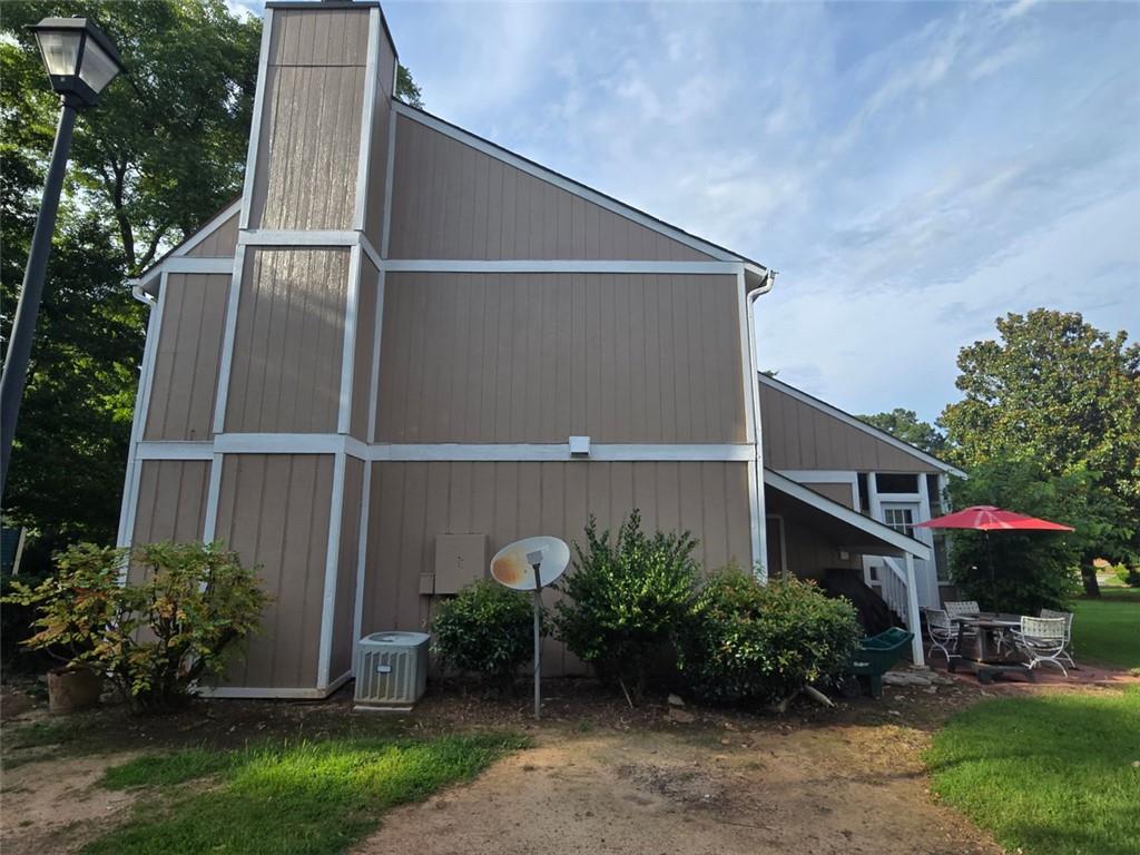 1297 TREE CREEK Court