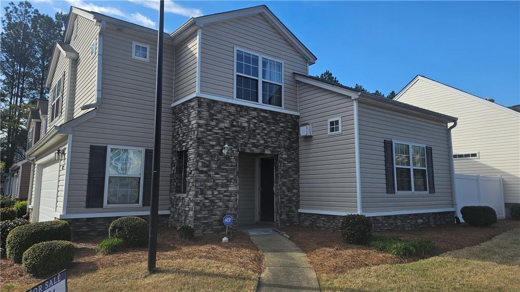 Beautiful 3bd 2.5ba, 2 car garage home in a quiet neighborhood, just minutes off the interstate. One of few homes in the Association with a sunroom. Fenced/private backyard. Both the HVAC and Water heater were replaced in 2022. Low Home Owners Association dues that covers common area, exterior maintenance and no rental restrictions. Close to shopping centers, dining, walking trails, and recreation parks. Great curb appeal.